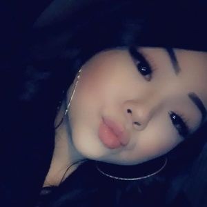 Meet your Posher, Ivy